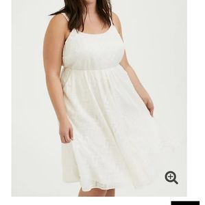 Nwot size 4 torrid chevron metallic dress